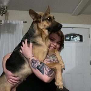 Meet your Posher, Bèllè